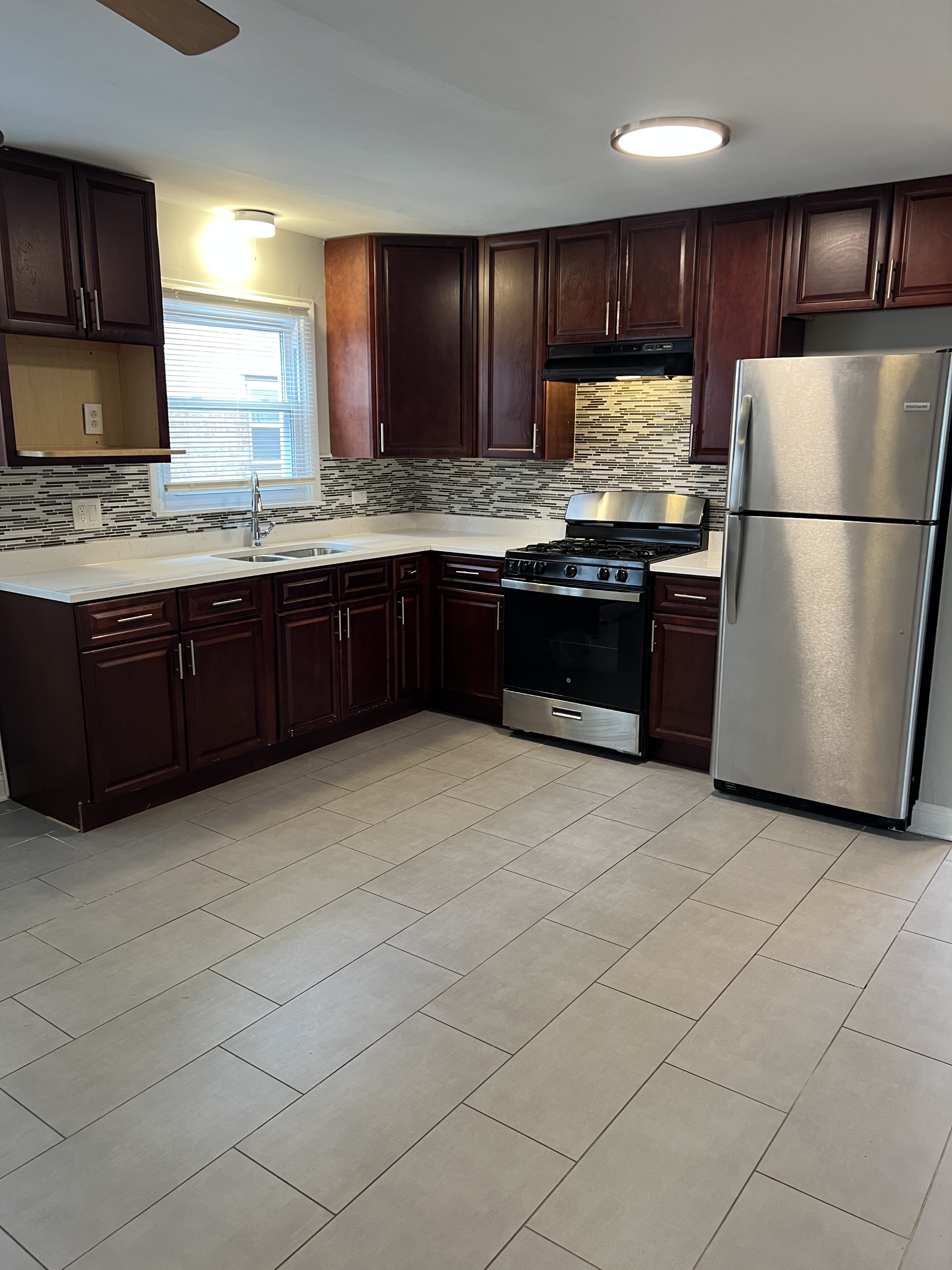 801 E 89th Place - 2A