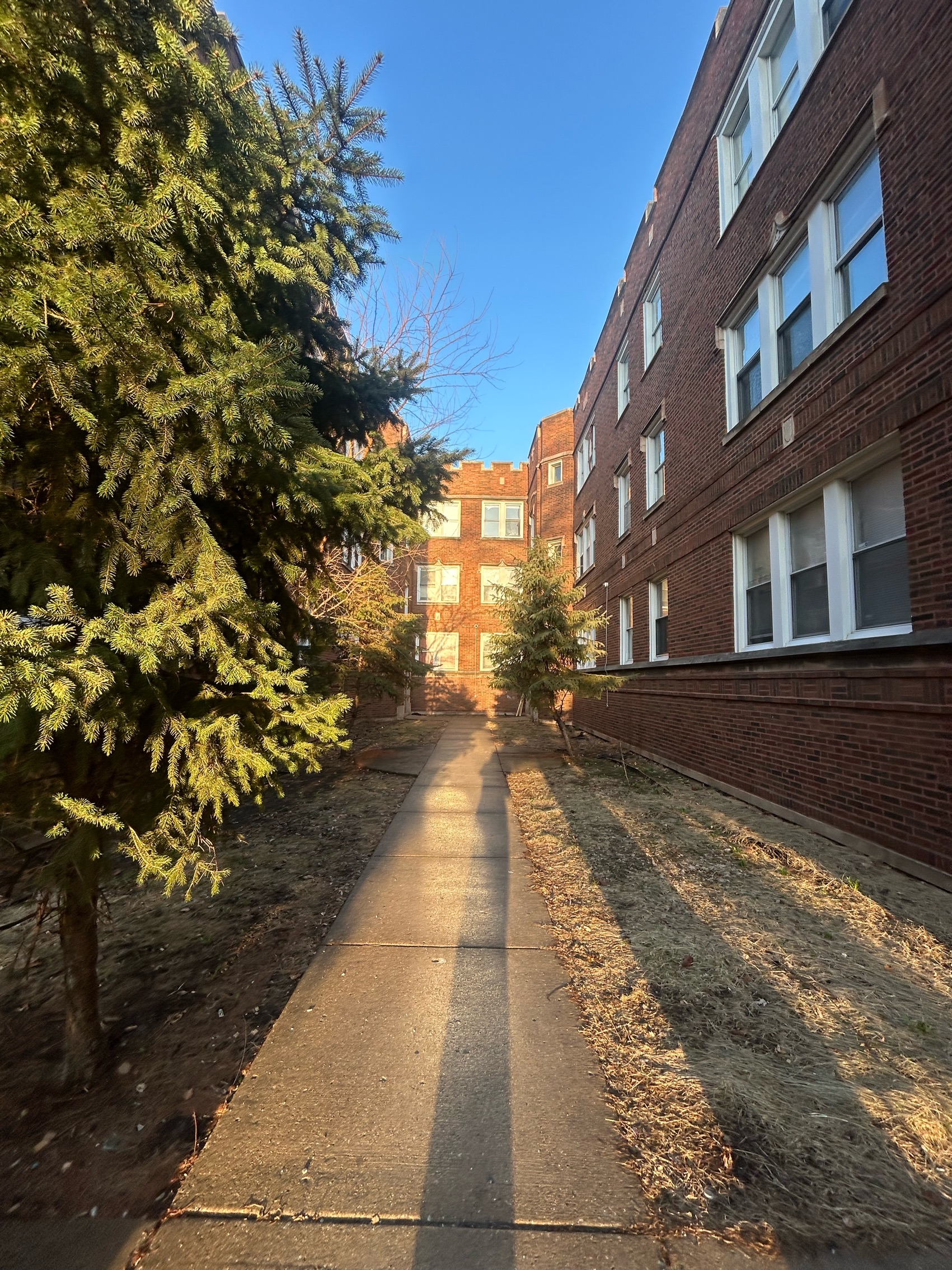 9120 South Dauphin Avenue - 3W