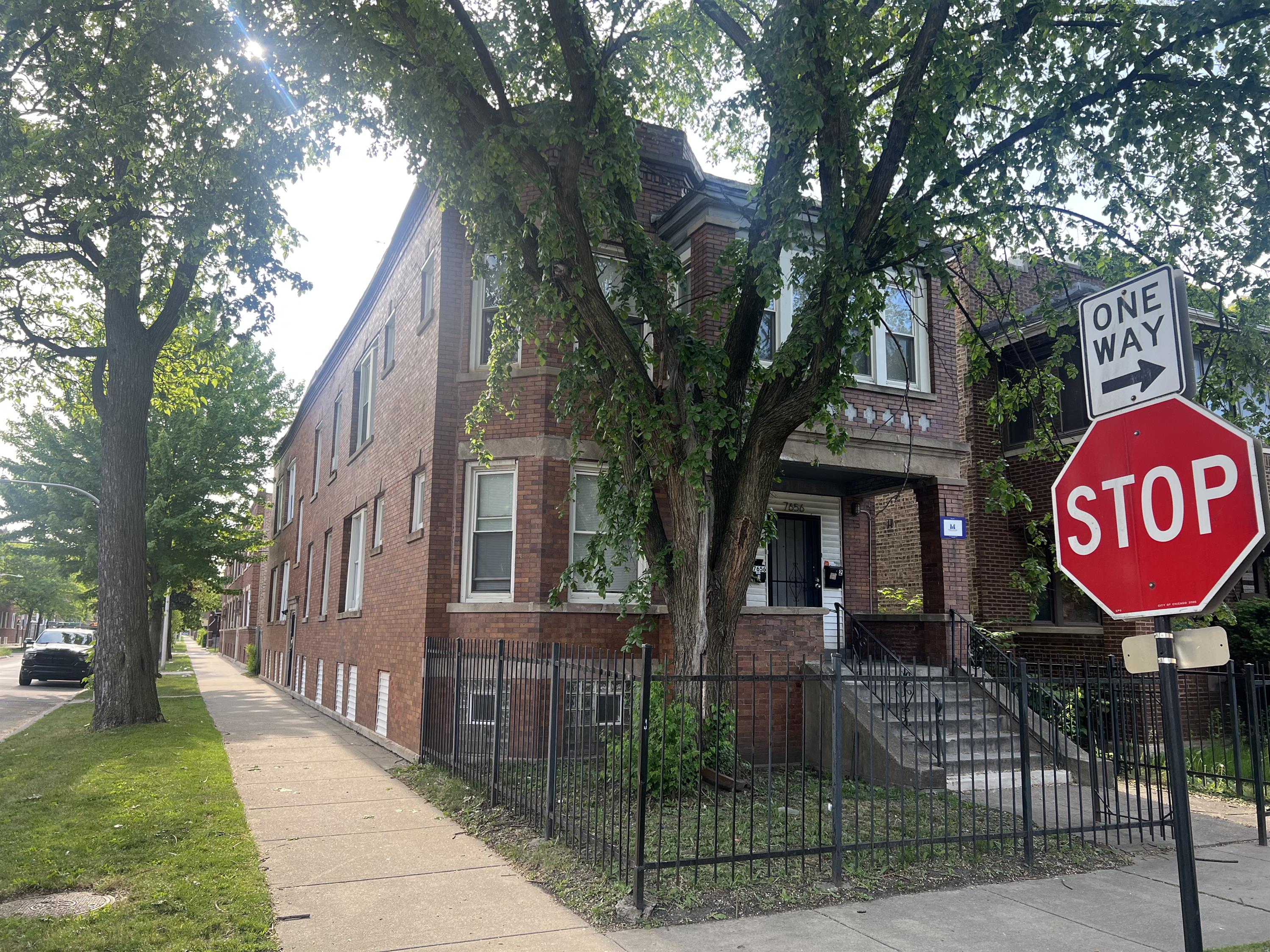 1006 West 77th Street