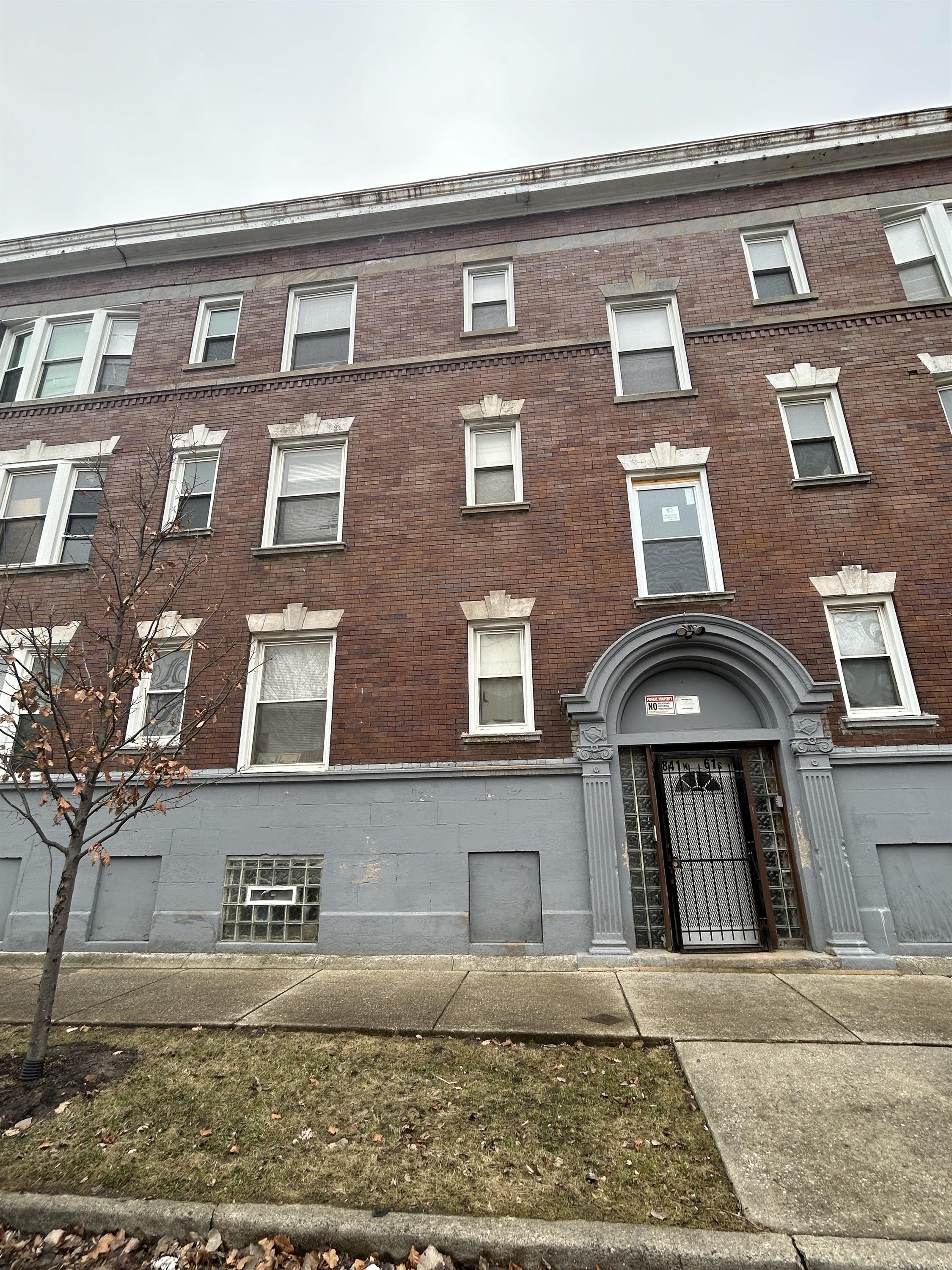 841 West 61st Street - 2